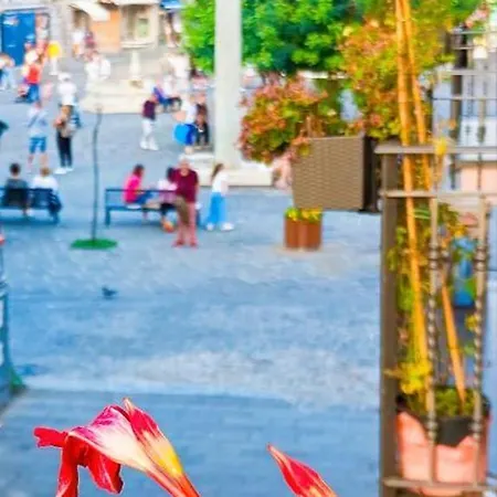 Three Free Trees Apartment *