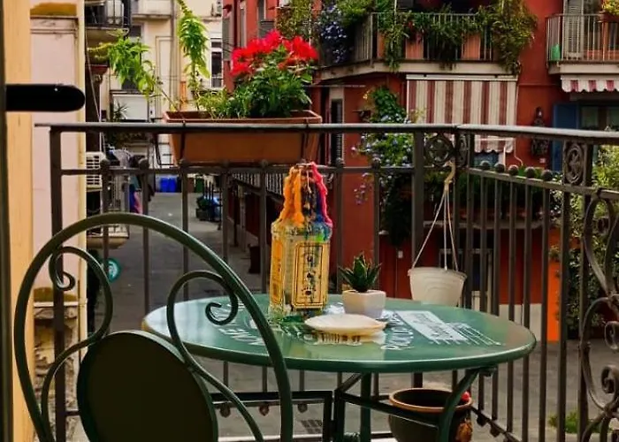 Three Free Trees Διαμέρισμα *